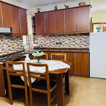 Centre Flat Apartman Berat