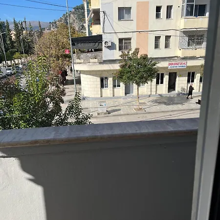 Centre Flat